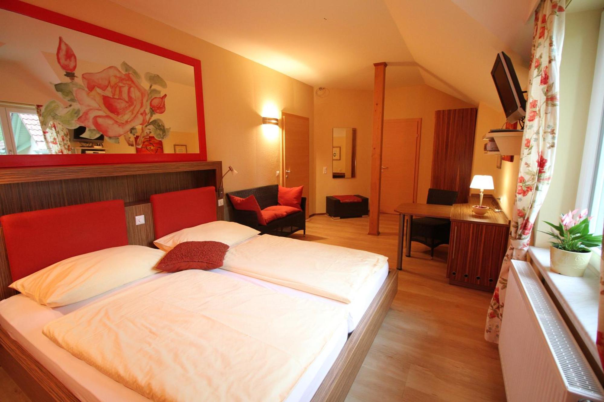 Rosenhotel - Serviced Apartments Zwentendorf Екстериор снимка